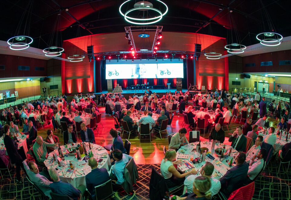 Why include a live auction blog.jpeg